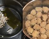柚子胡椒風味の粉豆腐入り鶏団子スープ作り方2写真