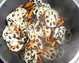 シャキシャキ！ピリ辛れんこんサラダ作り方6写真