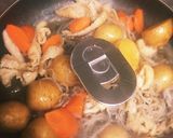 新ジャガと鶏皮で肉ジャガ作り方4写真