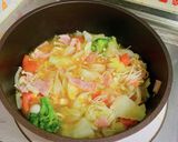 簡単★冷蔵庫の余り物で食べるトマトスープ作り方4写真