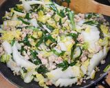 ニラと白菜の鶏そぼろ中華あんかけ😋作り方4写真