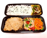 豆苗ベーコンきのこトマトのふんわり卵炒め作り方9写真
