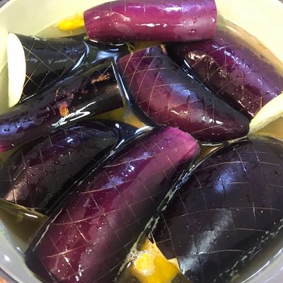 かぼちゃとなす きのう何食べた？ かぼちゃとなすの煮物 by ごろ太くん