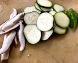 シンプル夏野菜とツナのパスタ作り方1写真