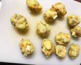 チーズイン磯部いももちと野菜の塩ダレ炒め作り方13写真