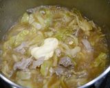 簡単！お味噌汁☆肉キャベツの味噌炒め味作り方5写真