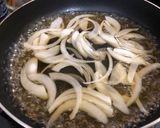 白だしで超簡単！とろ旨親子丼作り方3写真