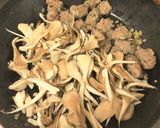 簡単ソーセージとまいたけのペペロンチーノ作り方4写真