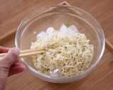 塩らーめんで胡麻油香るトマトツナ冷やし麺作り方4写真