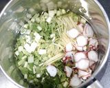 簡単！タコと小松菜のお味噌汁☆生姜風味作り方2写真