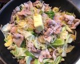 絶品☆豚バラ肉とキャベツのバタポン炒め作り方6写真