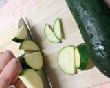 【超簡単！】ズッキーニを生で食べよう！作り方1写真