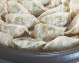パリッと餃子♪たまの休日に手作りイイネ♪作り方5写真