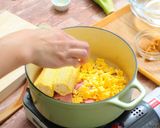 絶品！とうもろこしとベーコンのみそ汁作り方4写真