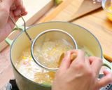 絶品！とうもろこしとベーコンのみそ汁作り方6写真
