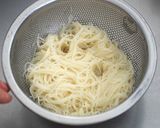 サバ缶でココナッツカレーにゅうめん作り方1写真