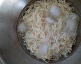 インスタント塩ラーメンを冷やし夏麺に作り方3写真