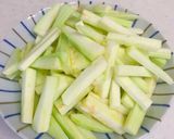 消化の良い 簡単ナスの味噌汁作り方1写真