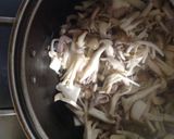 色々キノコと豆腐のサンラータン風煮こみ作り方4写真