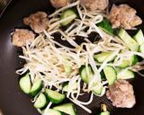 豚こま団子ときゅうり野菜味噌にんにく炒め作り方9写真