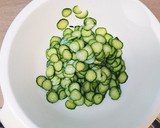 さっぱり美味しい♪きゅうりと大葉の酢の物作り方1写真