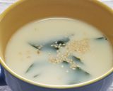 ☆めんつゆ・鶏ガラで♪わかめ豆乳スープ☆作り方3写真