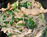 鶏むね肉とニラのオイスター炒め作り方6写真