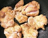 鶏モモ肉・キノコのマスタードクリーム煮作り方3写真
