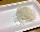 刺身のつまを捨てずに1品 大根サラダ作り方1写真