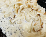 鮭切り身のバター焼き●クリーム茸ソース作り方3写真