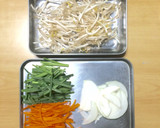 超簡単☆漬け込んで炒めるだけのプルコギ丼作り方3写真