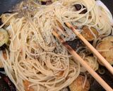茄子とネギのパスタ〜にんにく油使用作り方6写真