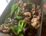 牛肉とキクラゲ、ピーマンの甘辛炒め煮作り方5写真