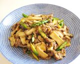 牛肉とアスパラときのこのオイスター炒め作り方6写真