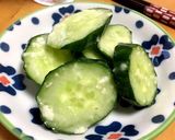 大人おつまみ＊塩麹できゅうりの辛子漬け作り方3写真