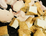鶏肉と厚揚げの煮込みしあげのチャンプルー作り方1写真