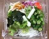 時短・鯖缶とネバネバサラダの冷やし中華作り方1写真
