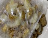 チーズイン磯部いももちと夏野菜塩ダレ炒め作り方9写真