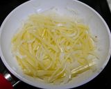 簡単！煮込まない☆ピリ辛肉じゃが作り方3写真