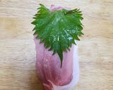娘絶賛♡『豚肉と大葉の肉巻き唐揚げ』作り方1写真