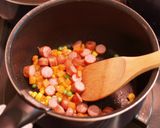 トマトとソーセージの簡単スープカレーライス作り方2写真