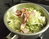 わかめと白菜の旨塩スープ作り方1写真