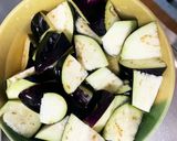 豚こま団子と野菜大葉の甘辛梅だれ炒め作り方3写真