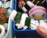 お弁当に♪きゅうりとカニかまのプチ串作り方3写真