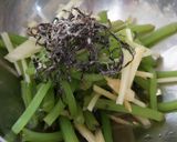 山菜みずと塩昆布の和え物作り方4写真