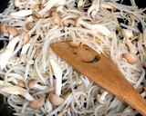 もやしとしめじのふんわり卵炒め♪作り方6写真