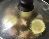 鶏肉と椎茸のレモンワイン蒸し☆作り方4写真