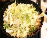 キャベツと、豚バラの炒め物、満腹作り方2写真