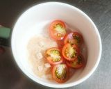 即席コンソメスープにプチトマト作り方1写真