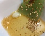 刺身こんにゃくとごま油と塩とにんにく作り方5写真